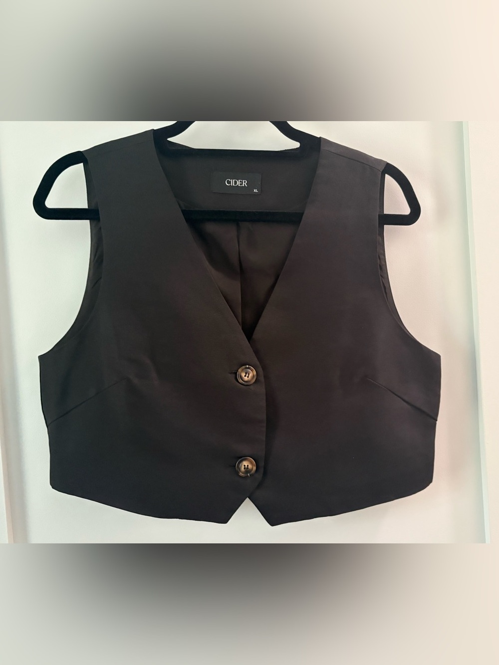 Cider Black Sleeveless Cropped Button Vest